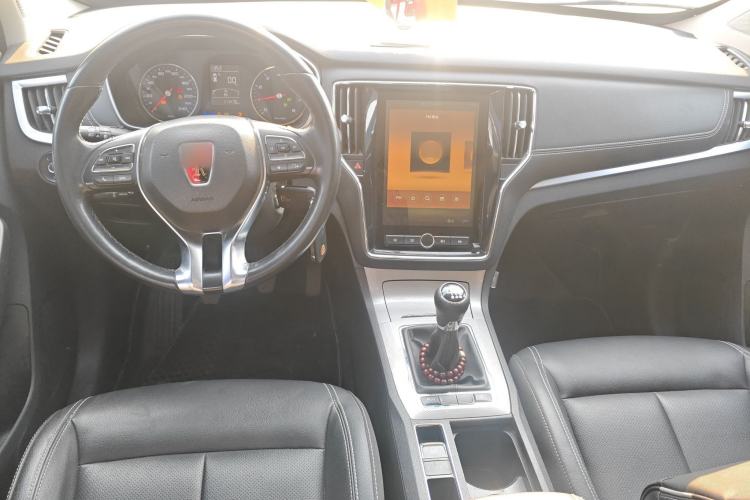 Used Roewe RX5 2019 20T Two-Wheel Drive Manual 4G Connect Platinum Edition
