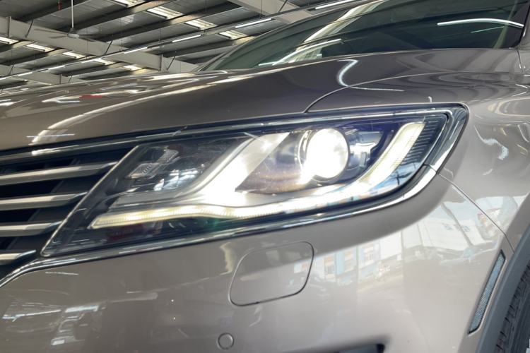 Used Lincoln MKC 2018 2.0T Two-Wheel Drive Luxury Edition
