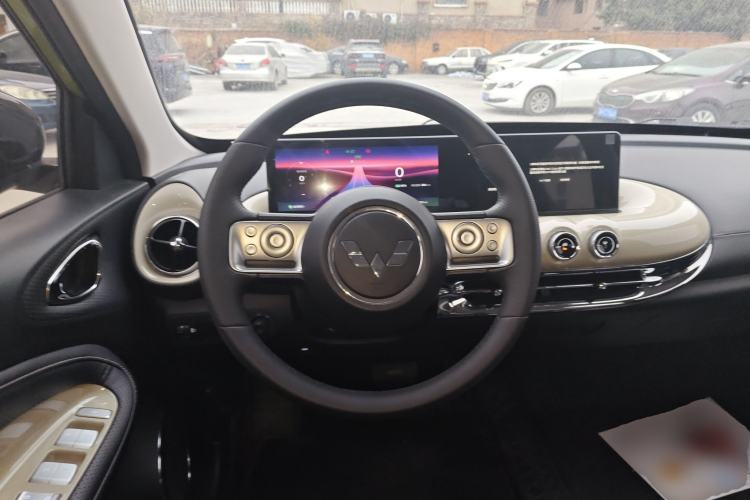 Used Wuling Bingo 2023 333 km Lingxi Connected Version
