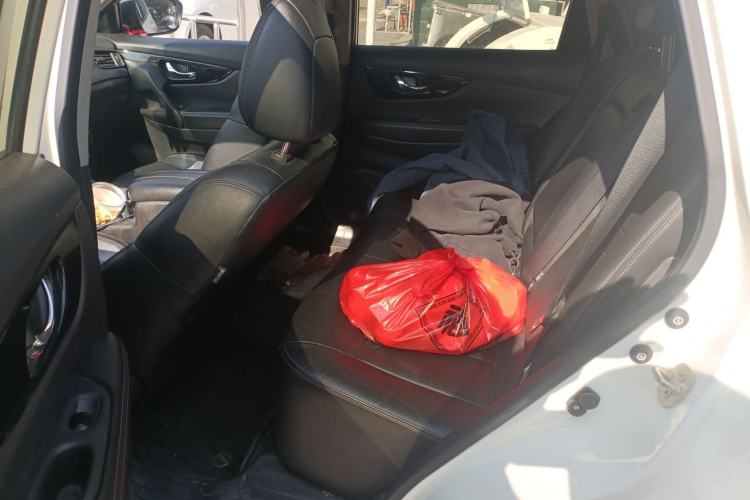 Used Nissan X-Trail 2019 2.0L CVT Smart Connect Comfort Edition 2WD