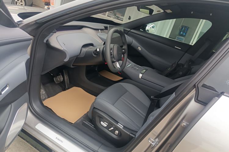 Used Xiaomi Auto YU7 2025 Ultra-Long Range Rear-Wheel Drive Version
