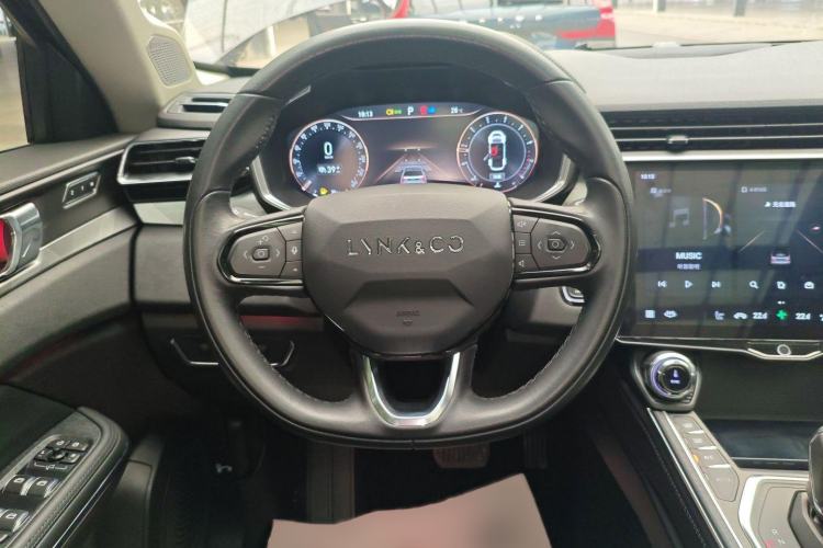 Used Lynk & Co 01 2021 2.0TD Two-Wheel-Drive Pro Trim
