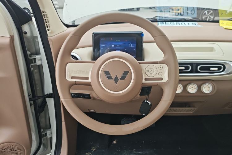 Used Wuling Hongguang MINIEV 2025 Four-Door Version Advanced Edition
