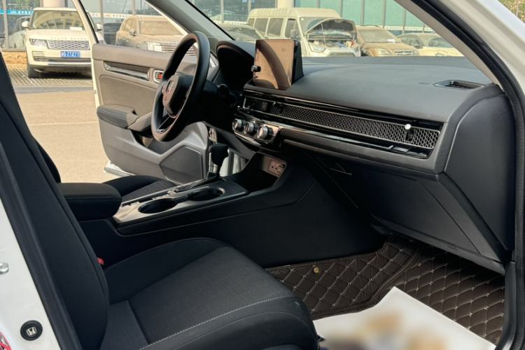 Used Honda Civic 2022 240TURBO CVT Dynamic Edition
