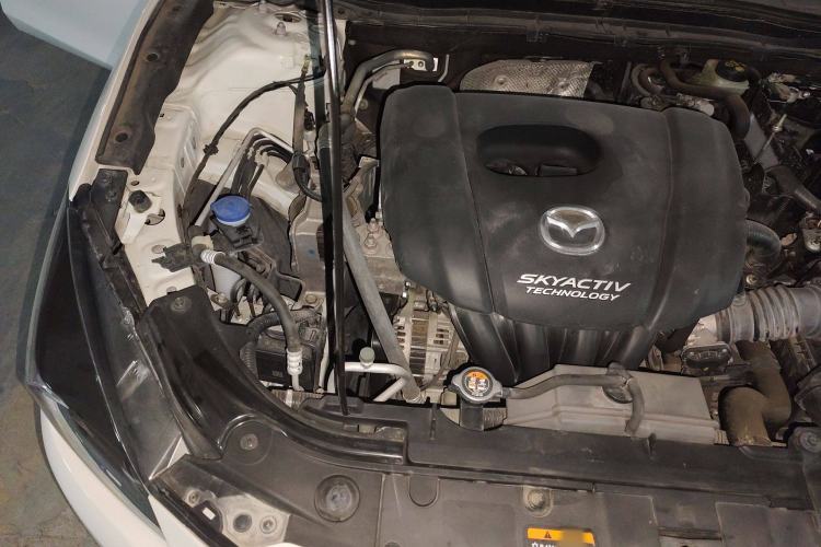 Used Mazda Mazda 3 Axela 2019 Cloud-Controlled Sedan 1.5L Automatic Luxury Model China VI Standard
