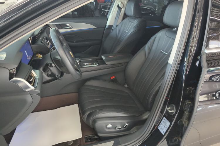 Used Hongqi H5 2024 2.0T Automatic Smart Connect Flagship Edition
