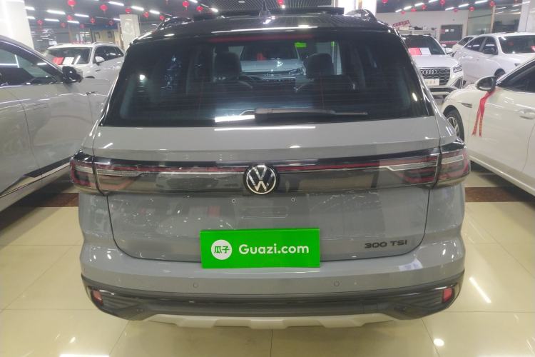 Used Volkswagen Tharu 2023 300TSI Two-Wheel-Drive Full Moon Edition