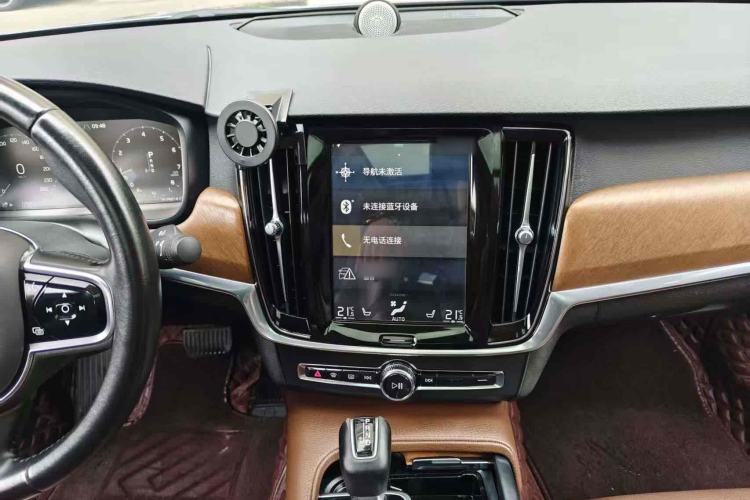 Used Volvo S90 2020 T5 Zhiyi Luxury Edition
