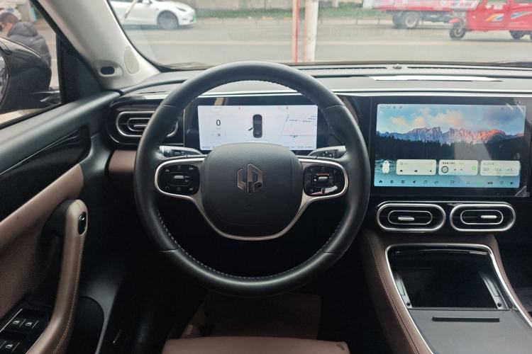 Used Leapmotor C11 2023 Extended-Range 285 Comfort Edition