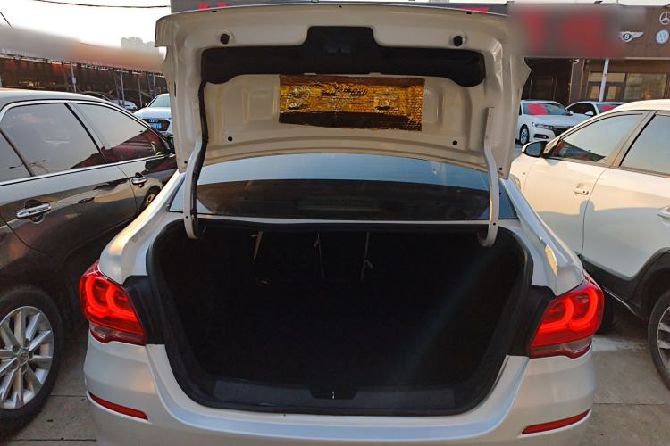 Used Chevrolet Cavalier 2019 320 Automatic Enjoyment with Sunroof