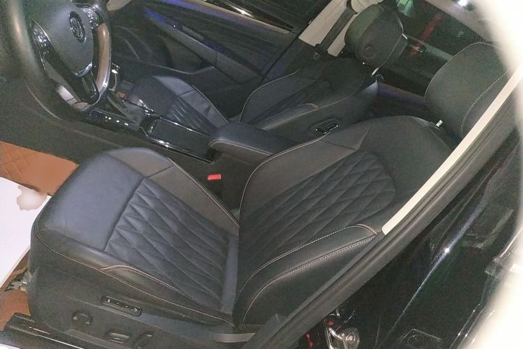 Used Volkswagen Passat 2019 380TSI Prestige Edition China VI Standard
