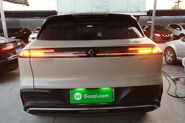 Used Baojun Yunhai 2024 140km Plug-in Hybrid Version
