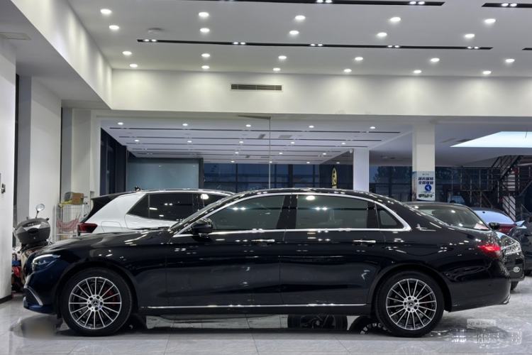 Used Mercedes-Benz E-Class 2022 Updated E 260 L
