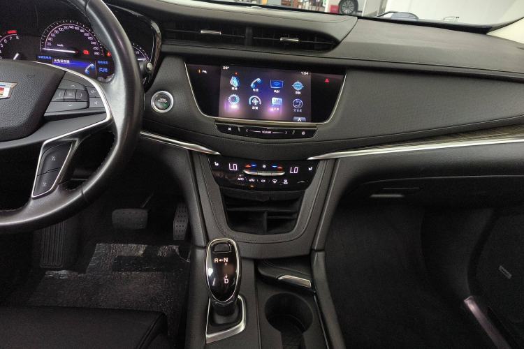 Used Cadillac XT5 2016 25T Luxury Model
