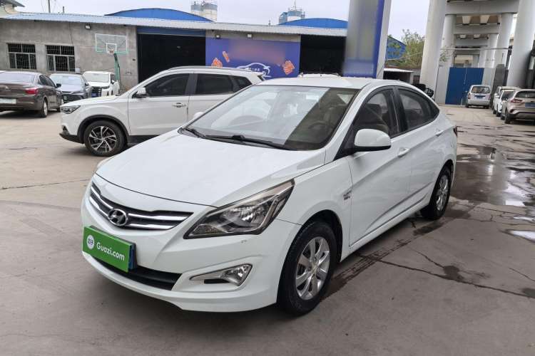 Used Hyundai Verna 2014 1.4L Manual Smart GLS Trim
