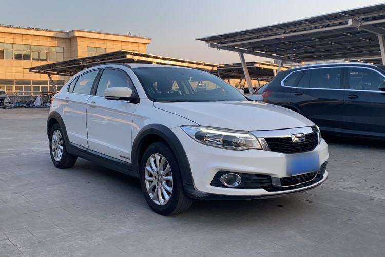 Used Qoros 3 2017 Urban SUV 1.6T Automatic Zhiyue Model
