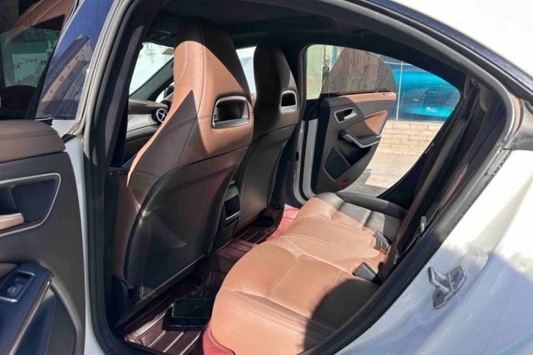 Used Mercedes-Benz CLA 2014 CLA 260 4MATIC
