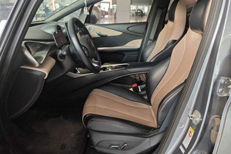 Used BYD Dolphin 2023 420 km Free Version
