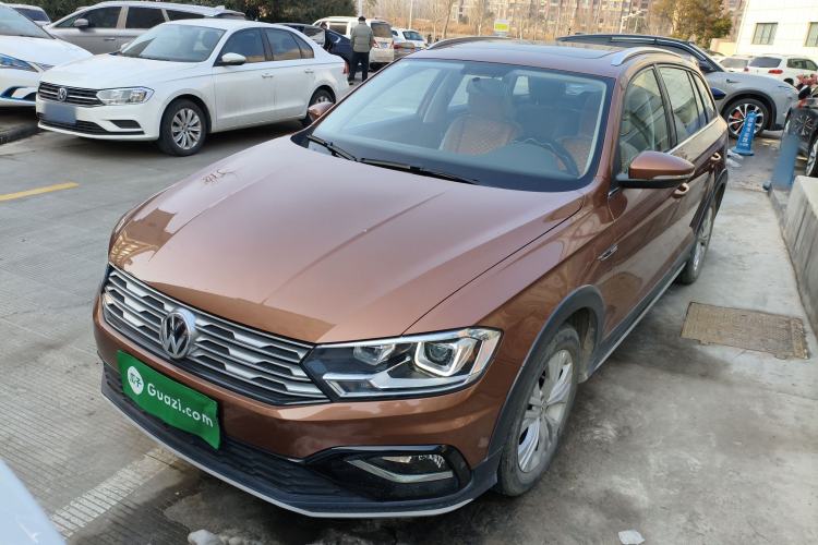 Used Volkswagen C-TREK 2018 1.5L Automatic Comfort Model
