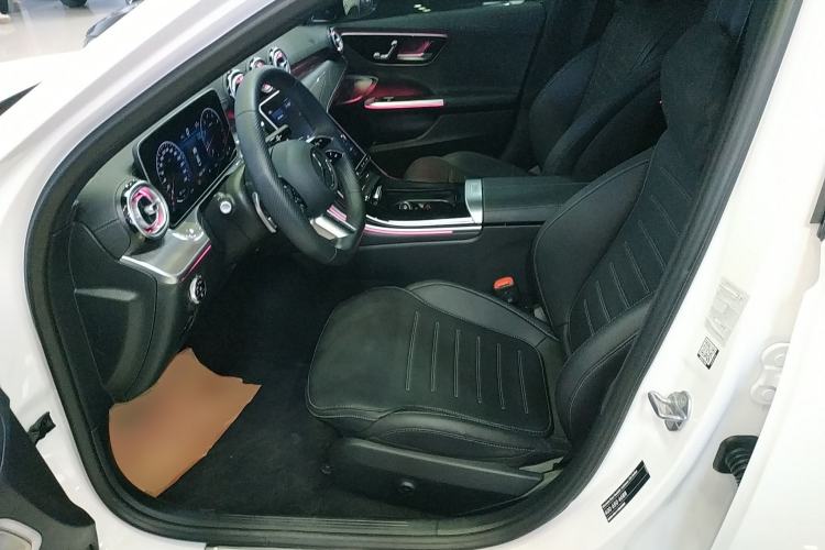 Used Mercedes-Benz C-Class 2023 Restyled C 260 L Night Edition Sports Version
