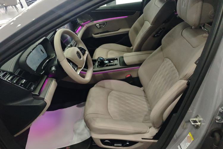 Used BYD Han 2025 EV with 701 km of Laser Radar-Enabled Intelligent Driving