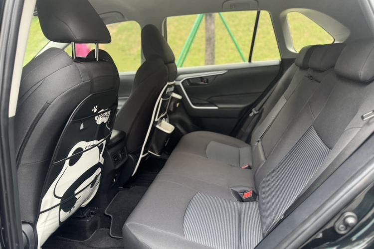 Used Toyota Wildlander 2024 2.0L CVT Two-Wheel Drive Leading Edition