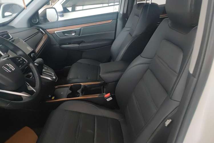 Used Honda CR-V 2021 240TURBO CVT 2WD Fashion Edition
