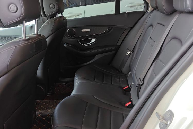 Used Mercedes-Benz C-Class 2017 Facelift C 200 L Sport Edition