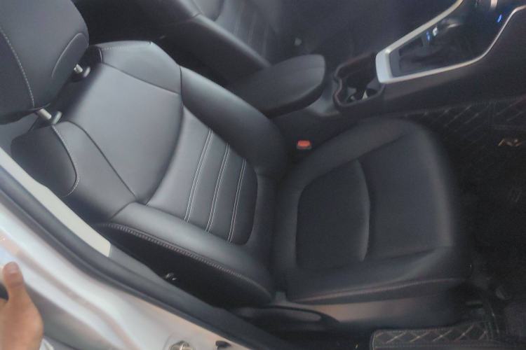 Used Toyota RAV4 2022 2.0L CVT Two-Wheel Drive Fashion Plus Edition
