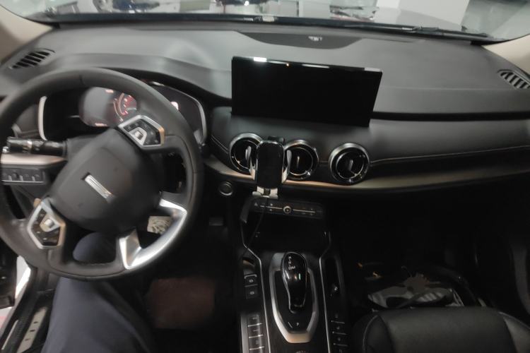 Used Wey VV6 2021 2.0T Two-Wheel Drive Smart Plus
