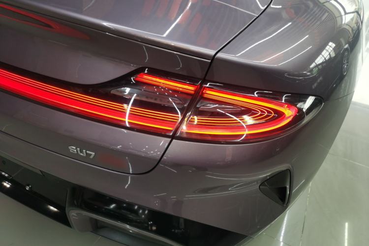 Used  SU7 2024 Four-Wheel Drive Ultra-Long Range Advanced Intelligent Driving Max Edition