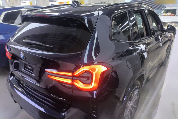 Used BMW X3 2022 Second Facelift xDrive30i Leading Edition M Night Sky Package
