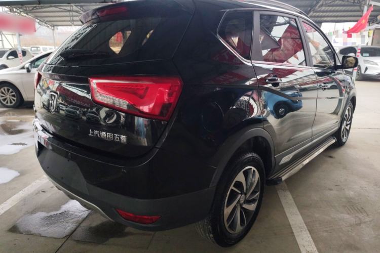 Used Baojun 560 2015 1.8L Manual Luxury Model
