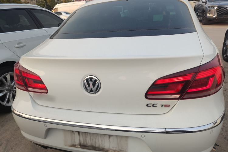 Used Volkswagen FAW-Volkswagen CC 2016 1.8TSI Luxury Model
