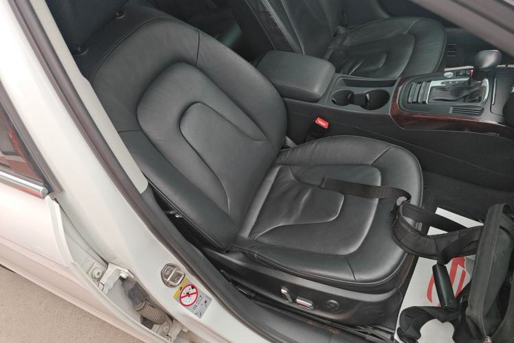 Used Audi A4L 2016 35 TFSI Collection Edition S line Comfort Model
