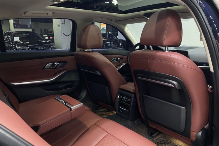 Used BMW 3 Series 2022 Restyled 320Li M Sport Package
