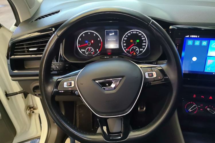 Used Jetta VS7 2020 1.4T Automatic Enjoyment Model
