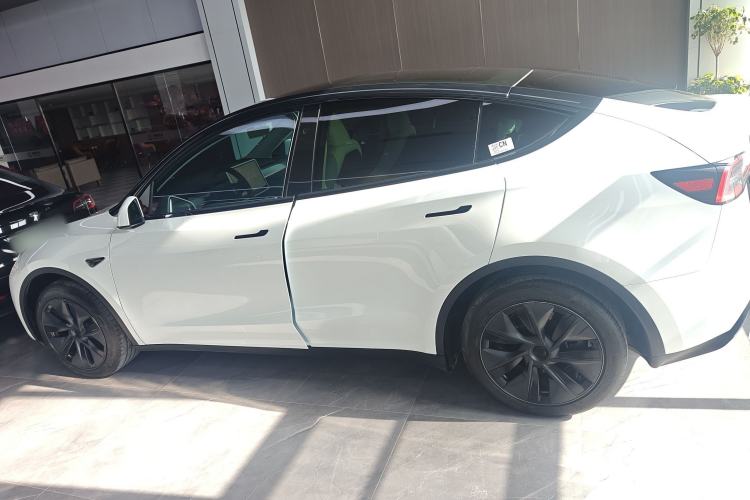Used Tesla Model Y 2024 Rear-Wheel-Drive Version