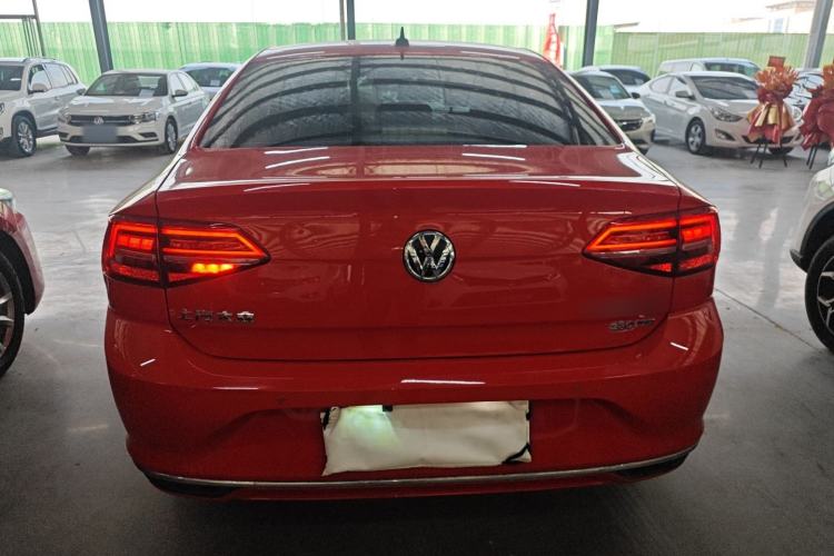 Used Volkswagen Lamando 2021 230TSI DSG Fashion Edition
