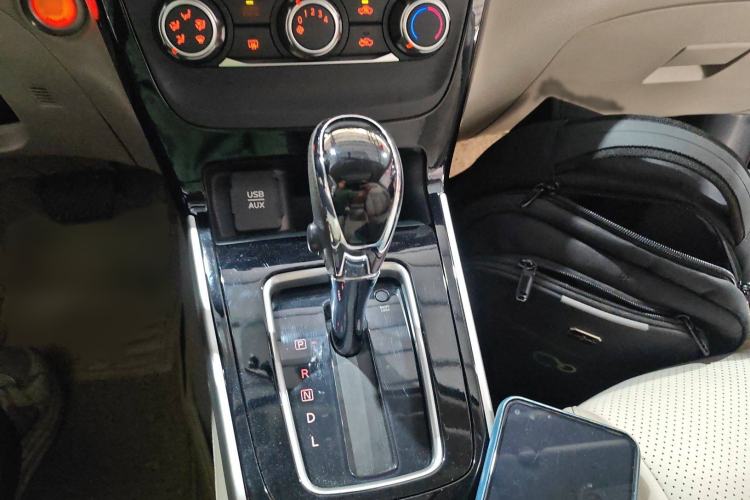 Used Nissan Sylphy 2019 1.6XV CVT Smart Connect Luxury Edition China VI Standard
