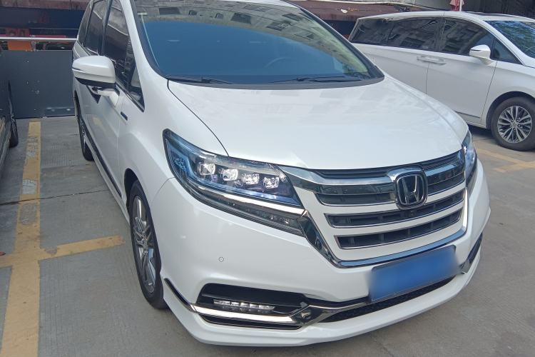 Used Honda Elysion 2019 2.0L Hybrid Supreme Edition
