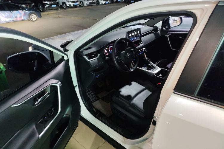 Used Toyota Wildlander 2020 Dual-Engine 2.5L E-CVT Two-Wheel Drive Luxury Edition