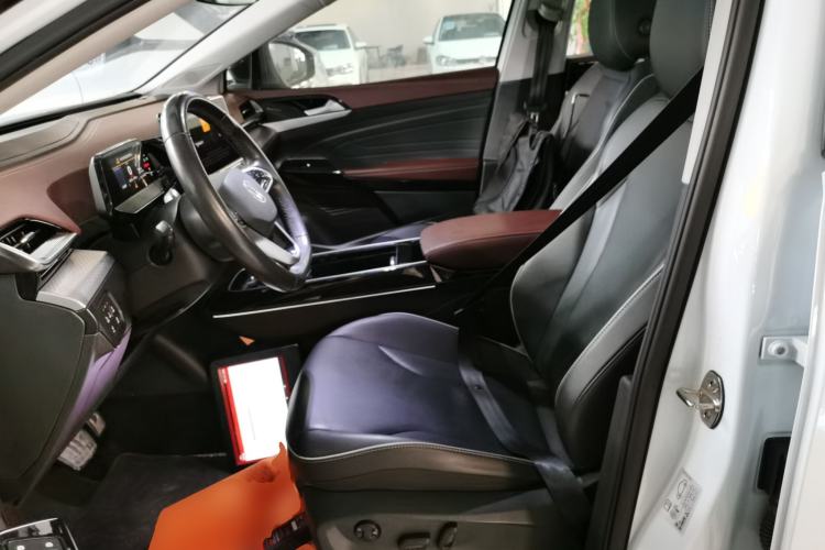 Used Volkswagen ID.6 X 2021 Pure Edition
