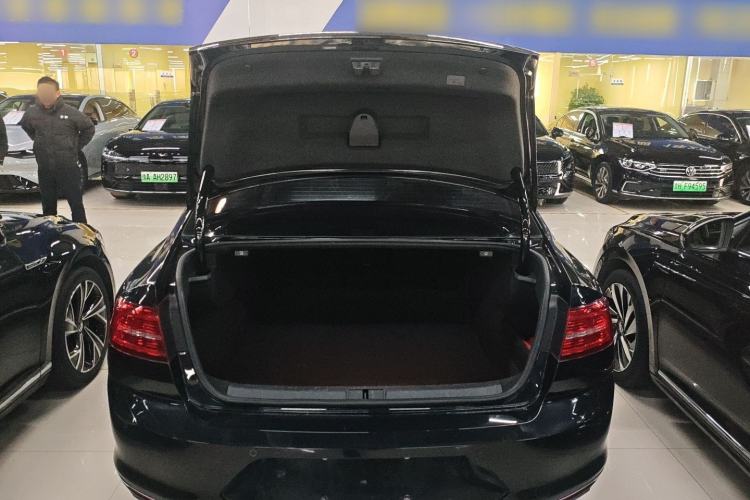 Used Volkswagen Magotan 2018 330TSI DSG Luxury Model