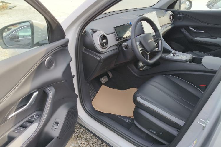 Used BYD Sealion 05 DM-i 2025 DM-i Intelligent Driving 75KM Prestige Model
