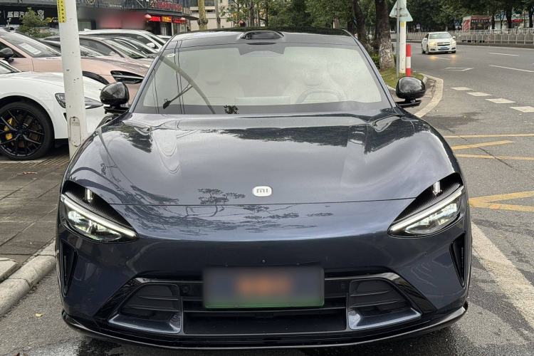 Used  YU7 2025 Ultra-Long Range High-Performance All-Wheel-Drive Max Edition
