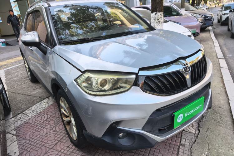 Used Brilliance V3 2016 1.5L Manual Smart Version
