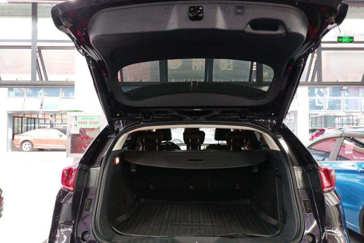 Used Wey VV7 2017 2.0T Flagship Edition
