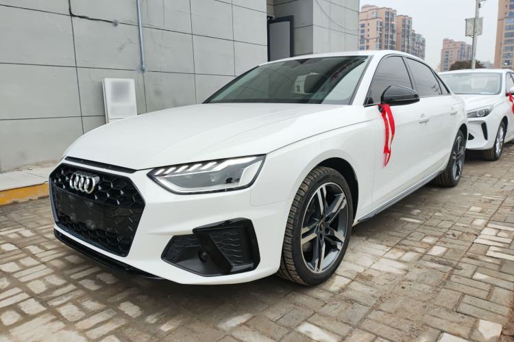 Used Audi A4L 2022 40 TFSI Luxury Dynamic Model