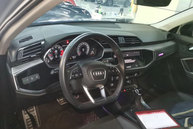 Used Audi Q3 2022 40 TFSI RS Package Performance Model
